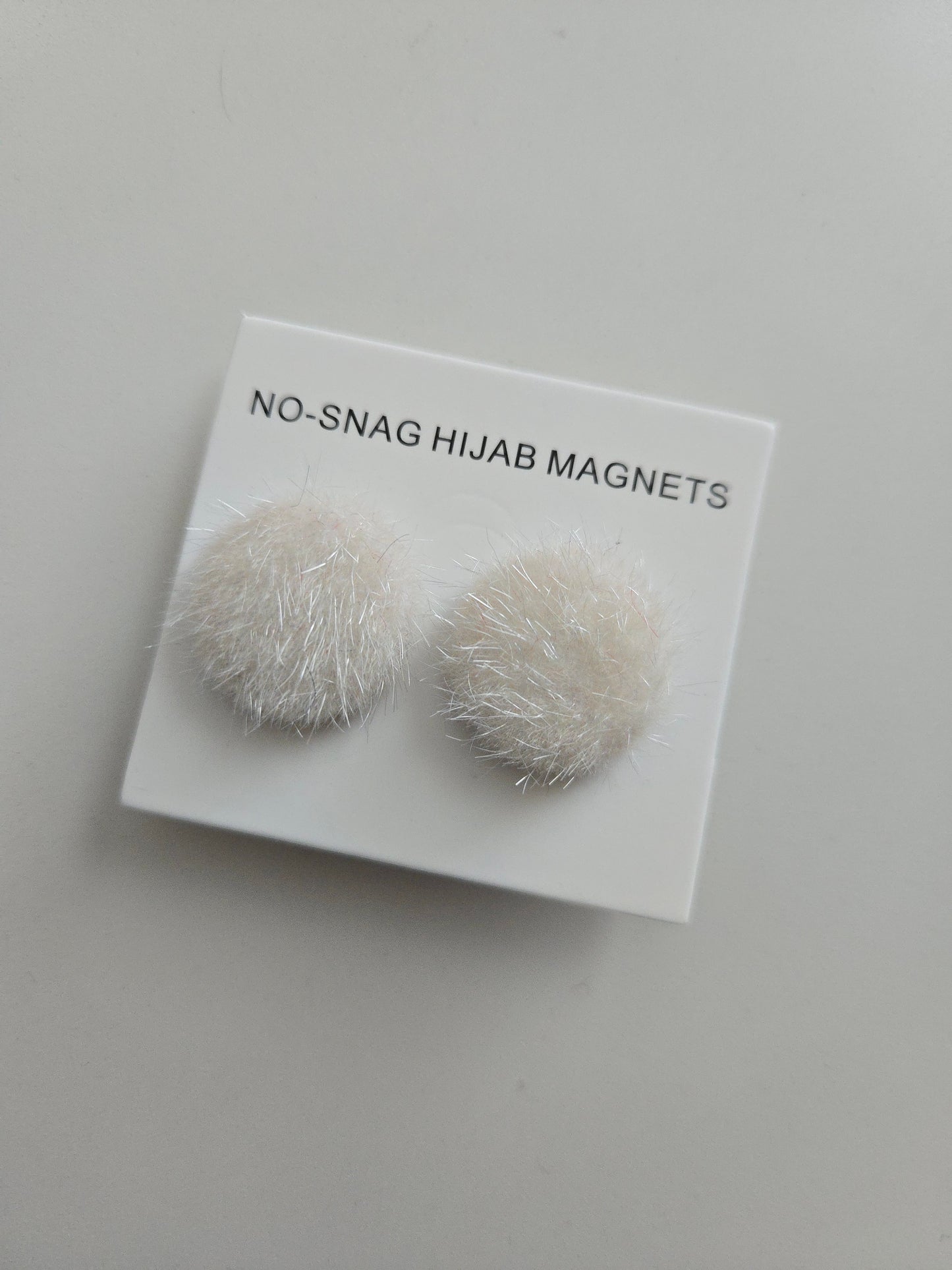 Hijab Magnets - pom pom style
