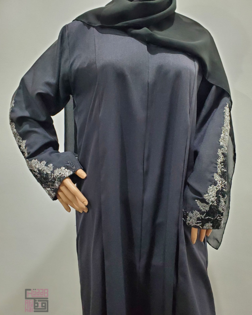 Embroidered Black Abaya