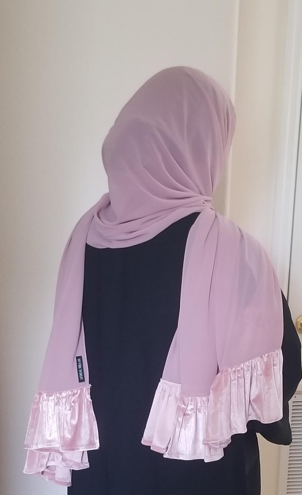 Ruffle Chiffon Hijab - Dusty Pink